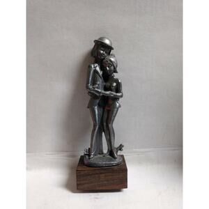 Mother and Daugther - Pewter Figure - 4.5" x 1.5" Made in Italy